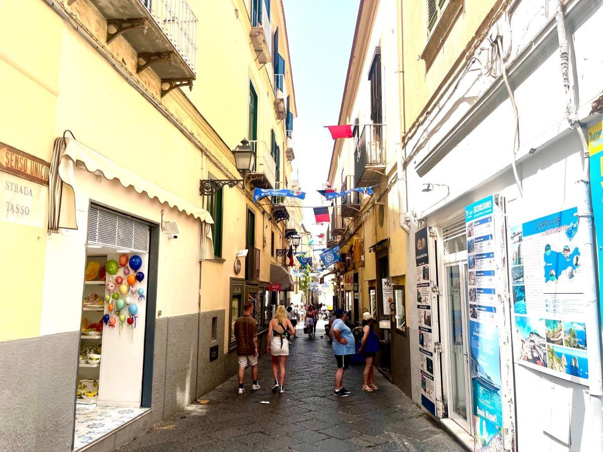 Casa Loren In The Heart Of Sorrento Kültér fotó